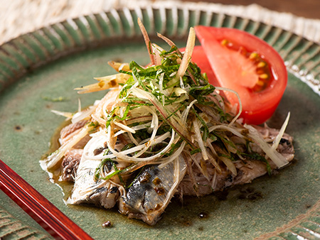 茹でいわしと香味野菜のサラダ（旨みだしの利いた 和風ドレッシング