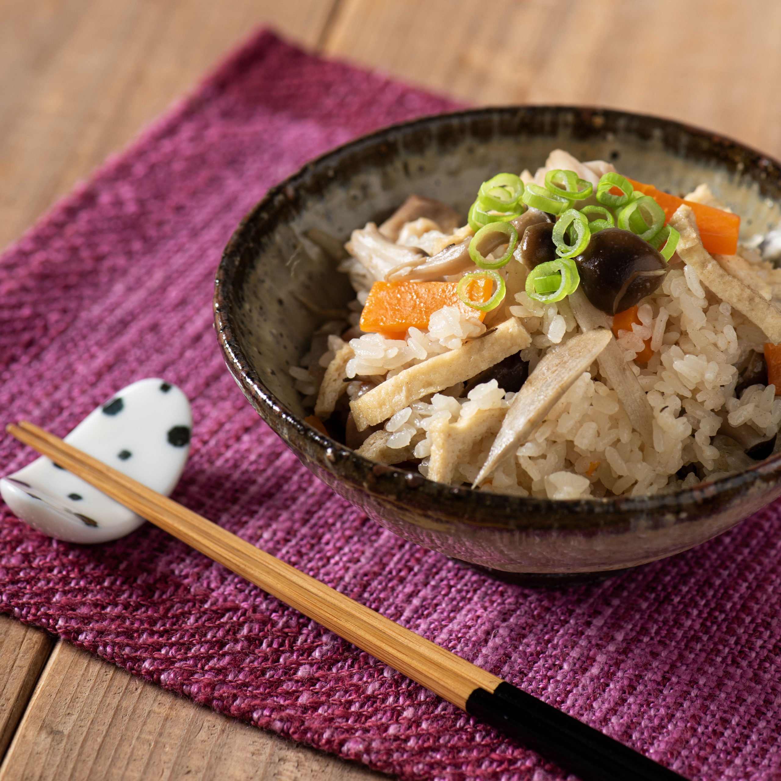 だしの旨味の炊き込みご飯（粉末毎日だし） | 久世福商店 
